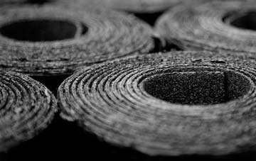 The Wood bitumen roof disadvantages